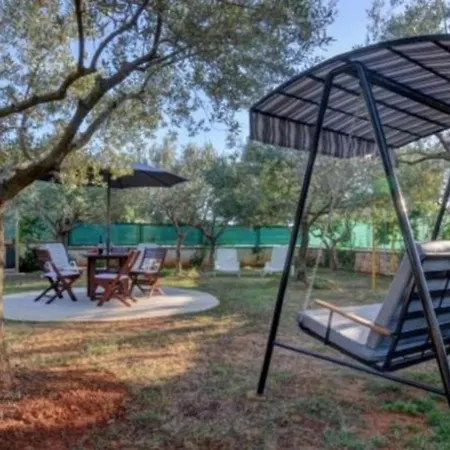 Holiday home Mandulera *