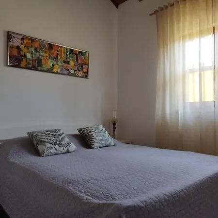 Holiday home Mandulera *